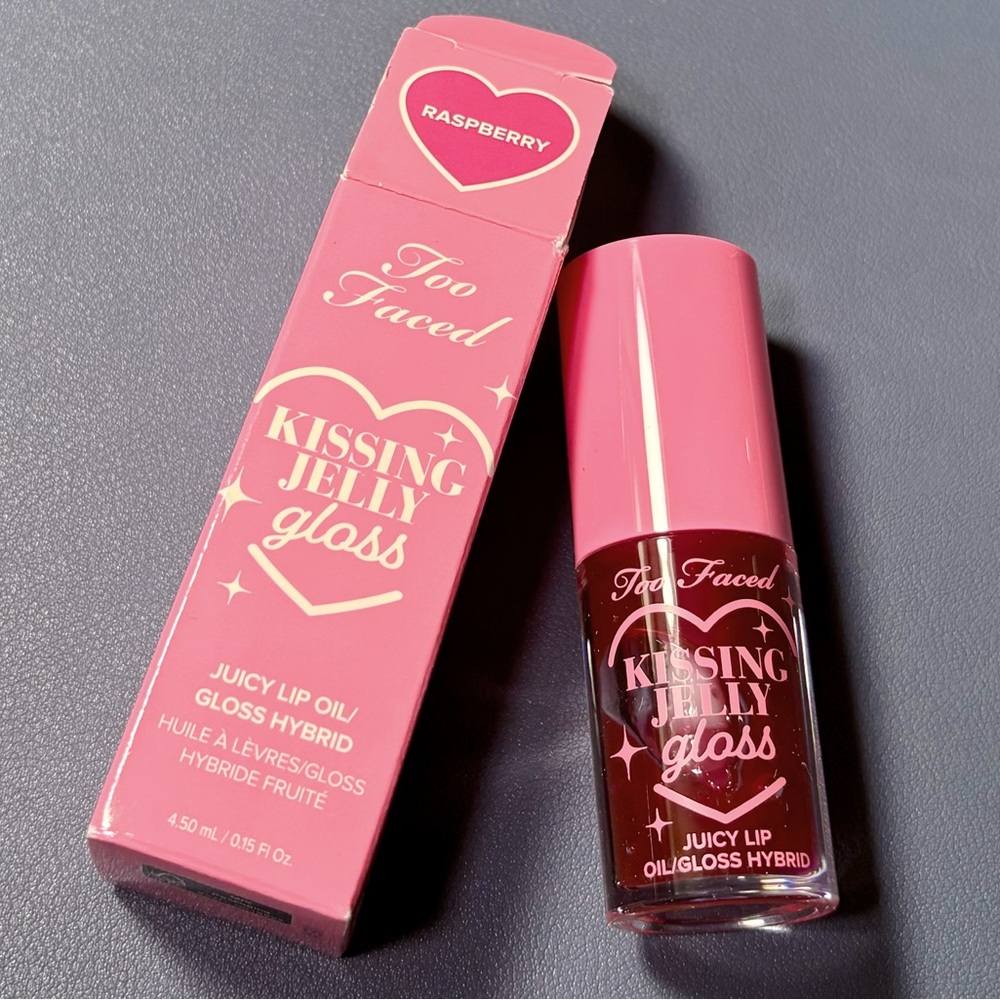 Too Faced Kissing Jelly Non-Sticky Lip Oil Gloss Raspberry 4.5 ml/0.15 Fl Oz New
